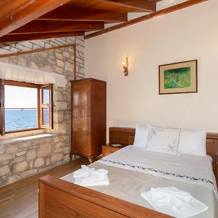 Lavantali Konak Tas Ev Hotel *